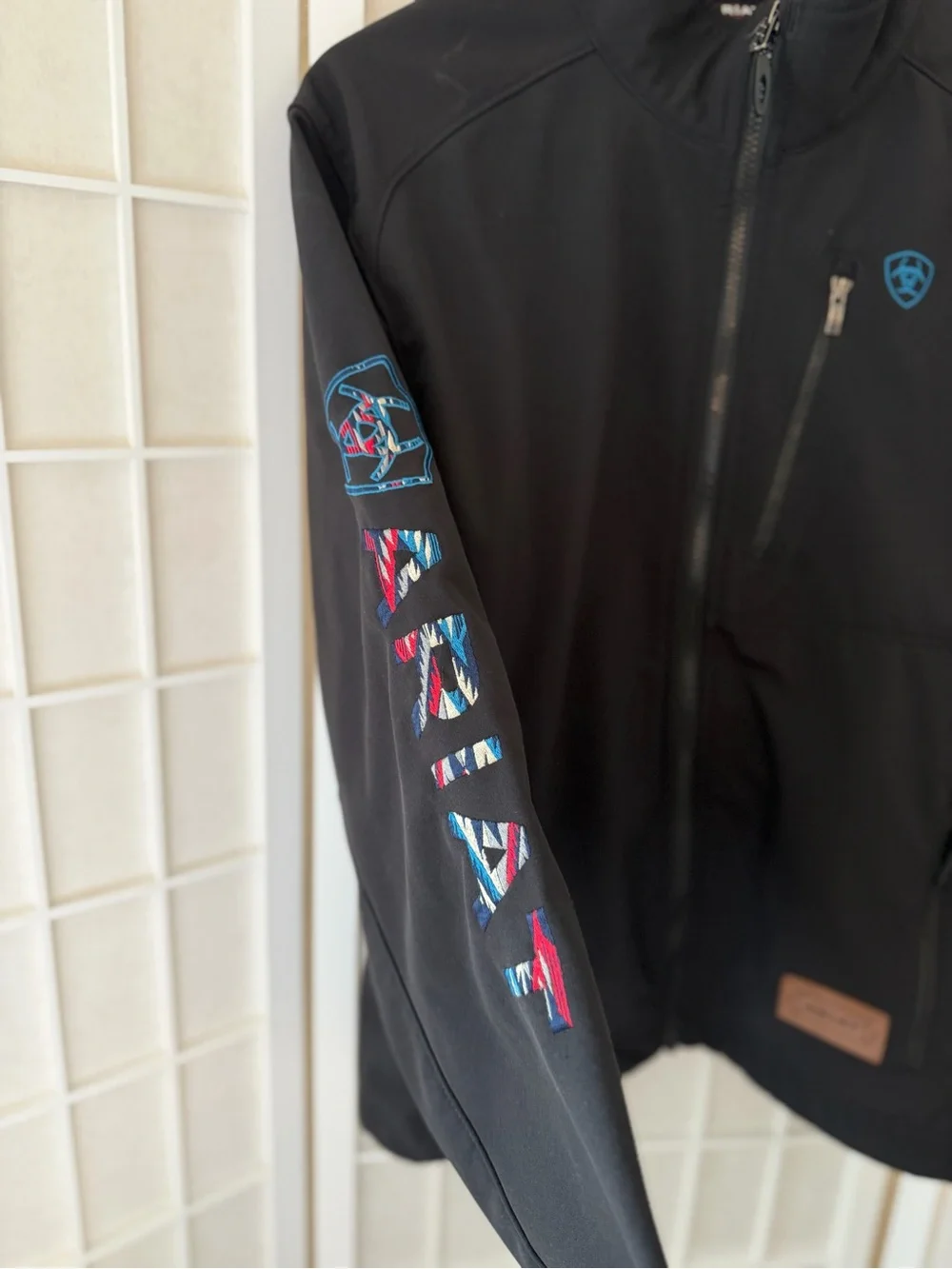 Ariat Black Logo 2.0 Chimayo Jacket Small